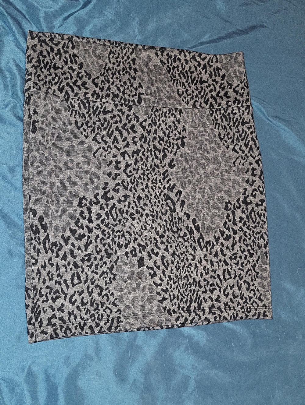Decree Black and Gray Leopard Print Skirt Size Medium Y2k